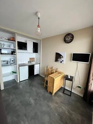 Pied Des Pistes Vue Sur Les Sommets Apartamento